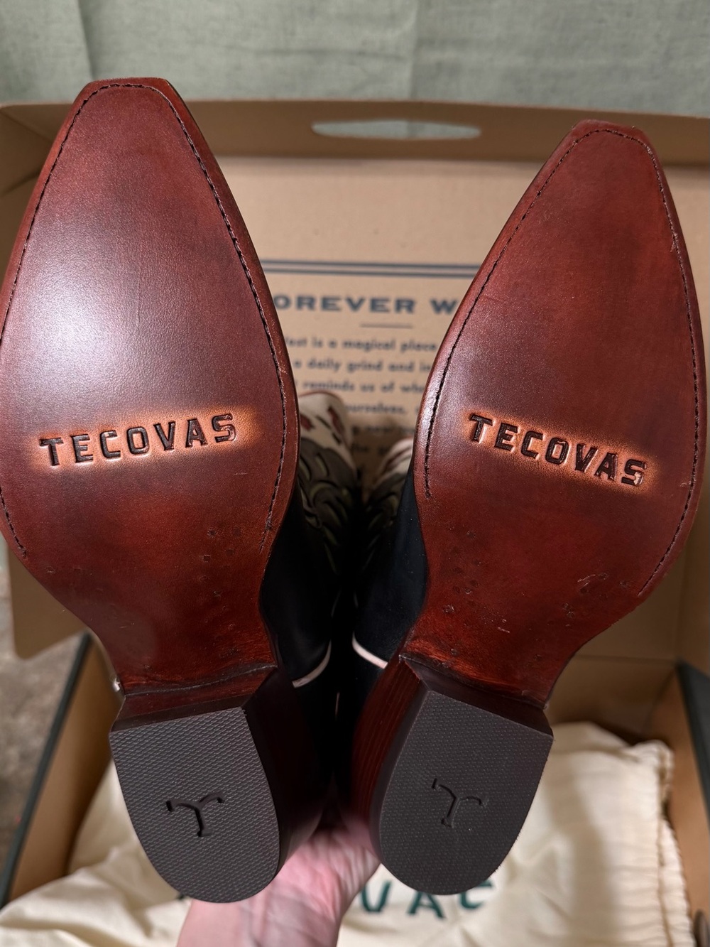 Brand New Tecovas Annie Midnight Roses 9B - Picture 9 of 11